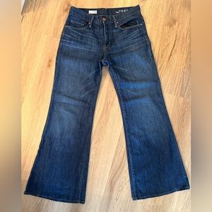 Gap 1969 flare trouser jean size 27/4